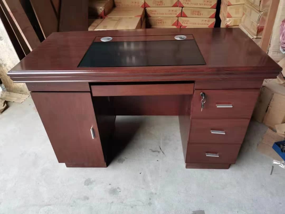 Bureau Bureau